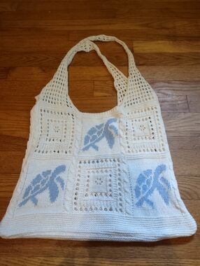 Hand-Knit Cream Tote Bag with Light Blue Sea Turtles